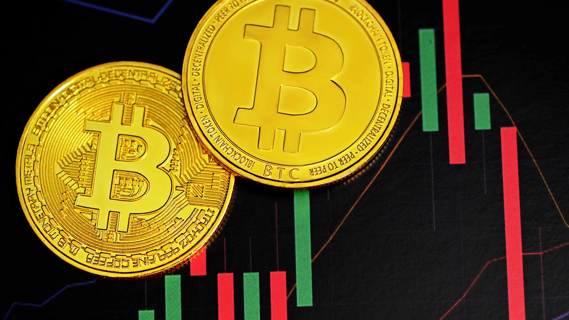 N&aacute;zor: Bitcoin čel&iacute; nov&eacute; krizi důvěry, přestože Trump ned&aacute;vno vynakl&aacute;dal &uacute;sil&iacute;
