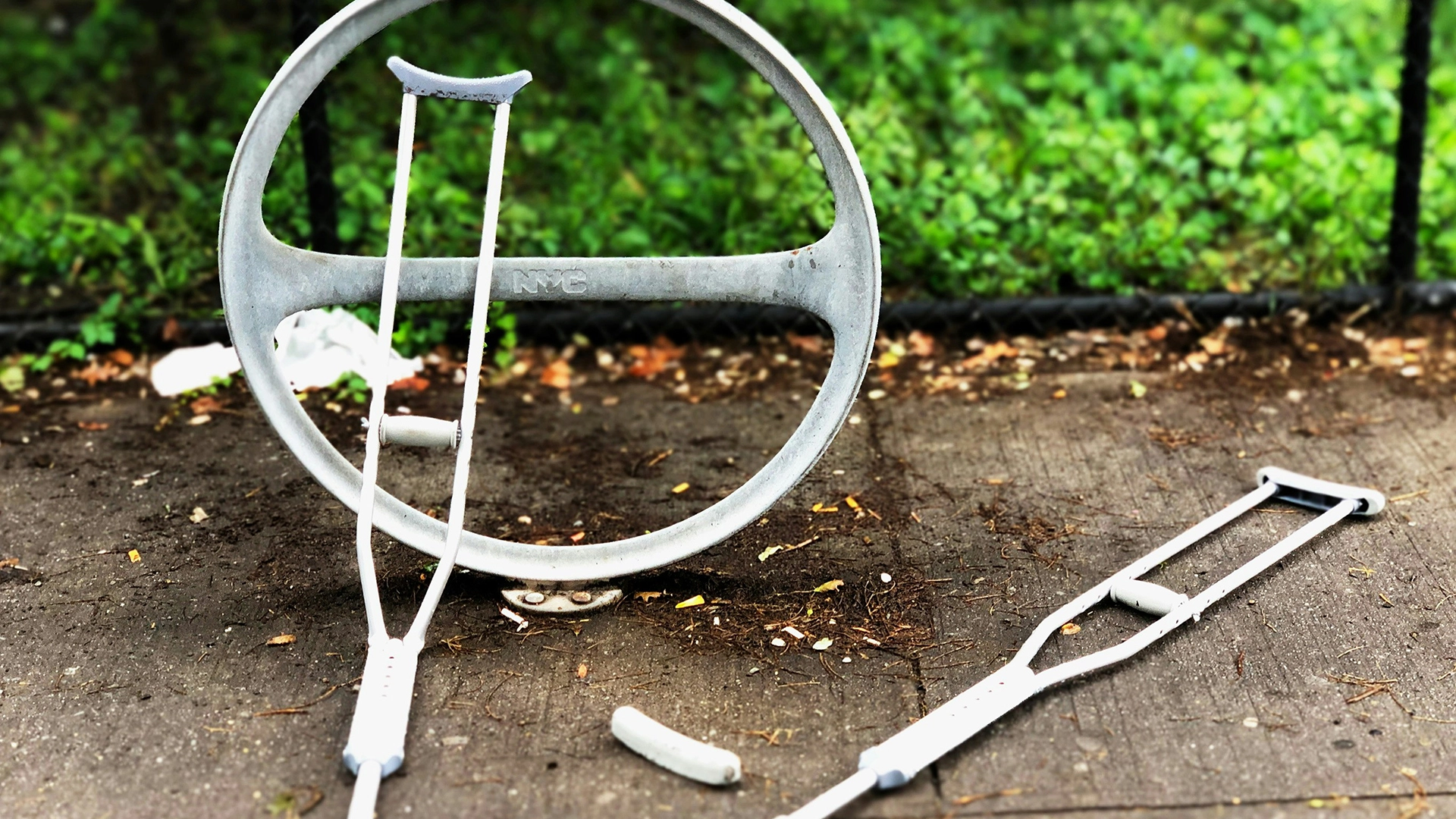 Nosn&yacute; AI př&iacute;stroj pom&aacute;h&aacute; přeživ&scaron;&iacute;m po mrtvici předch&aacute;zet p&aacute;dům v rehabilitaci